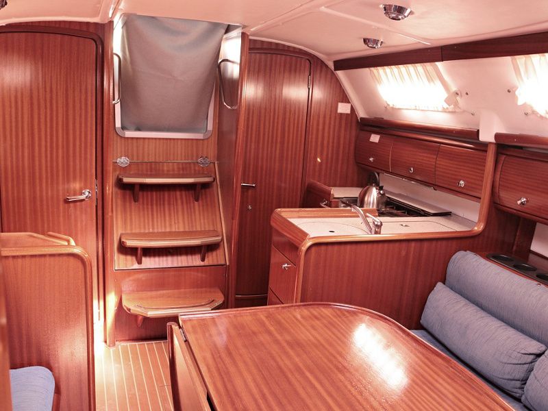BAVARIA 32