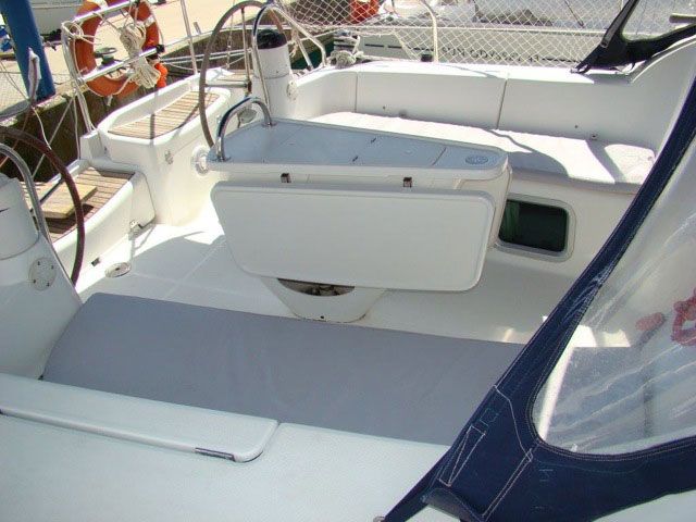 Sun Odyssey 42i