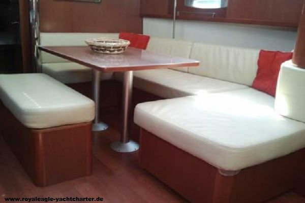 Oceanis 40