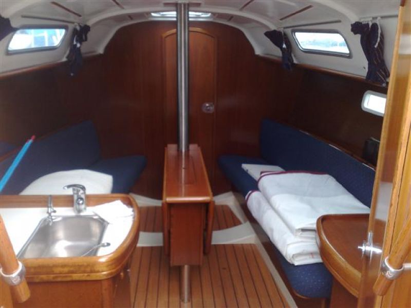 Oceanis 311 Clipper