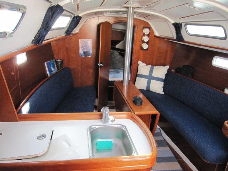Oceanis 311 Clipper