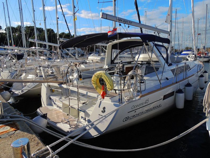 Oceanis 45