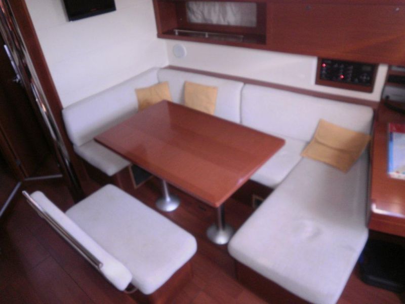 Oceanis 45
