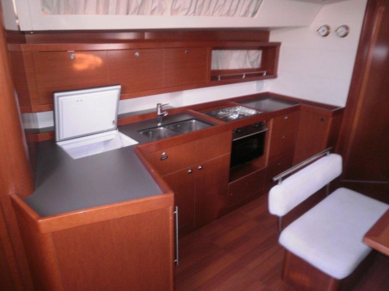 Oceanis 45