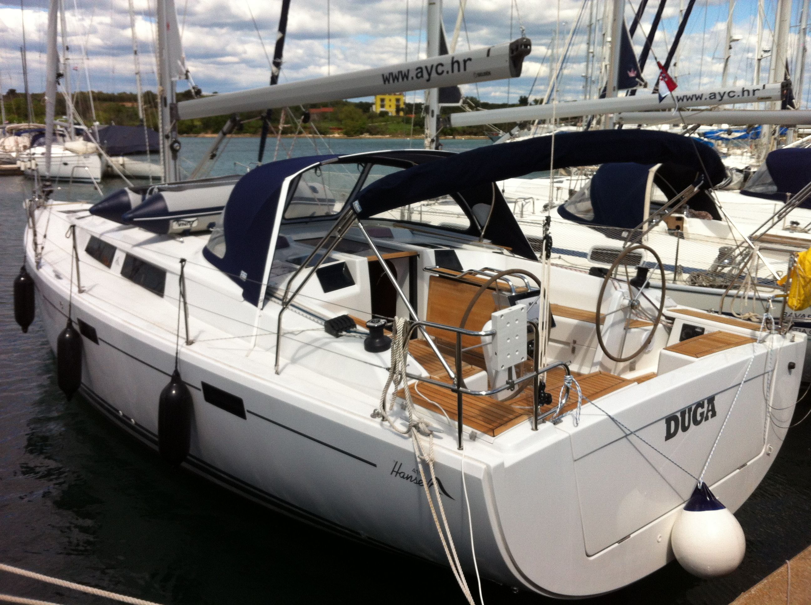 Hanse 415