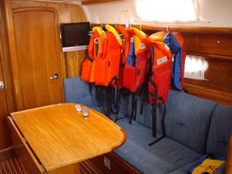Bavaria 37 Cruiser