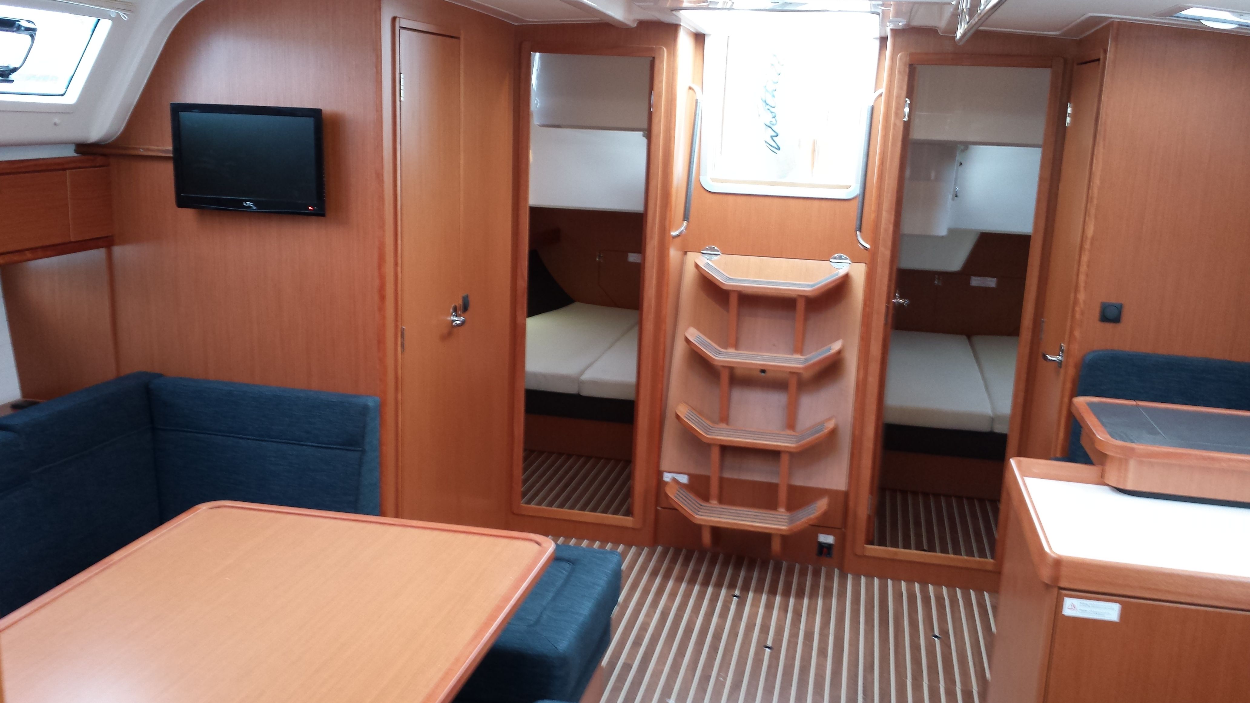 Bavaria Cruiser51