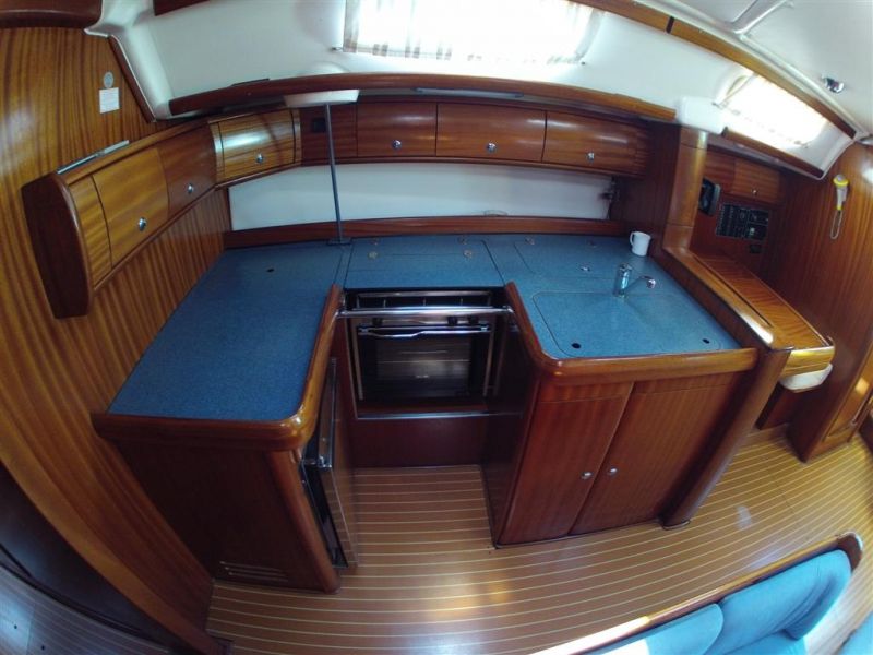 Bavaria 49