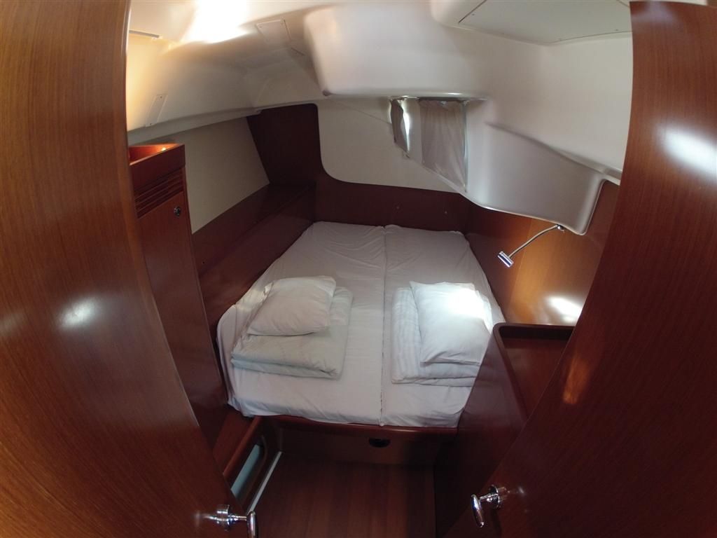 Oceanis 46