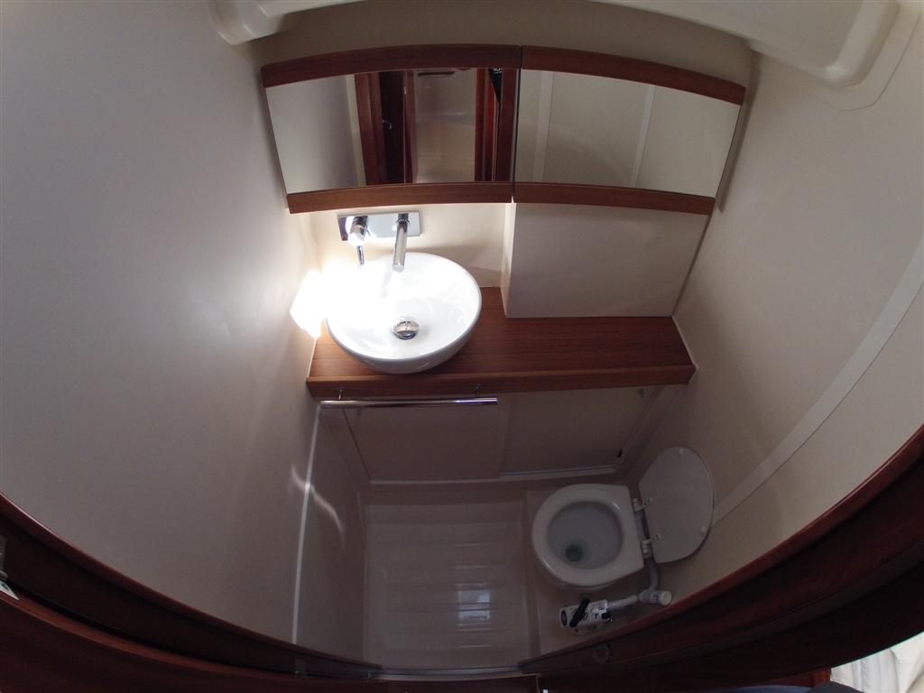Hanse 445