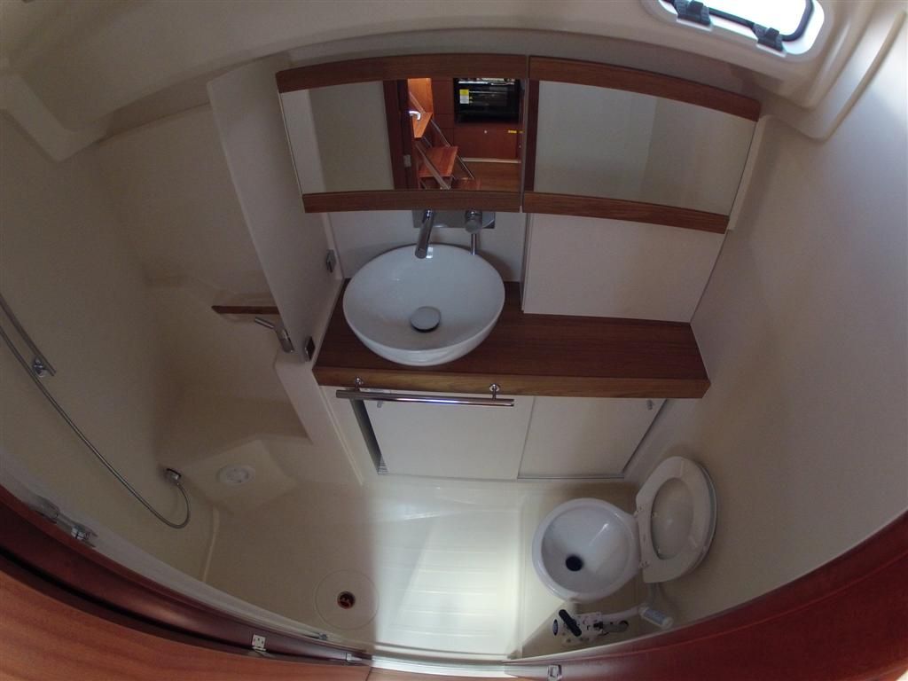 Hanse 445