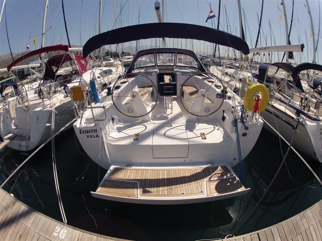 Hanse 445