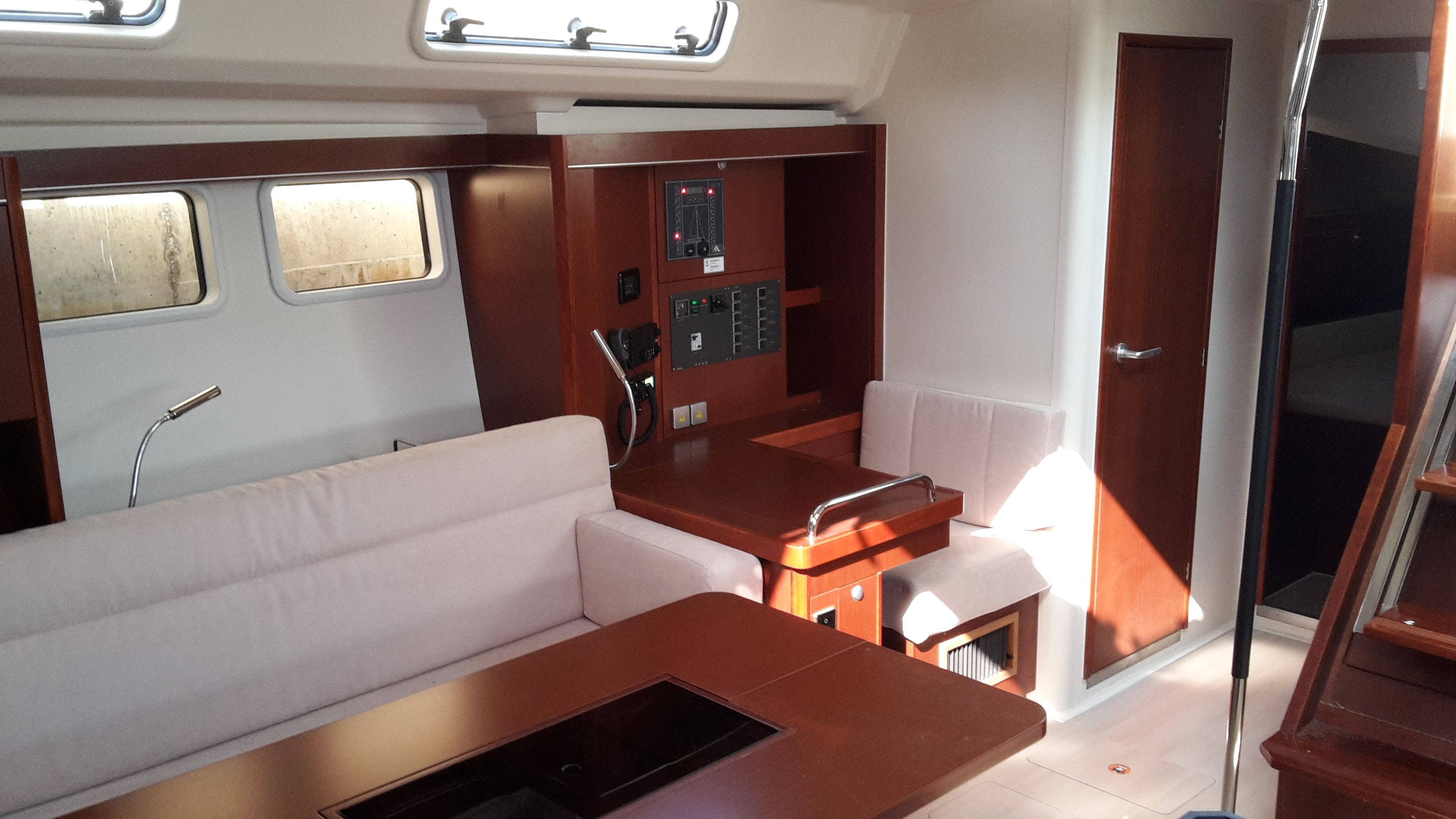 Hanse 505