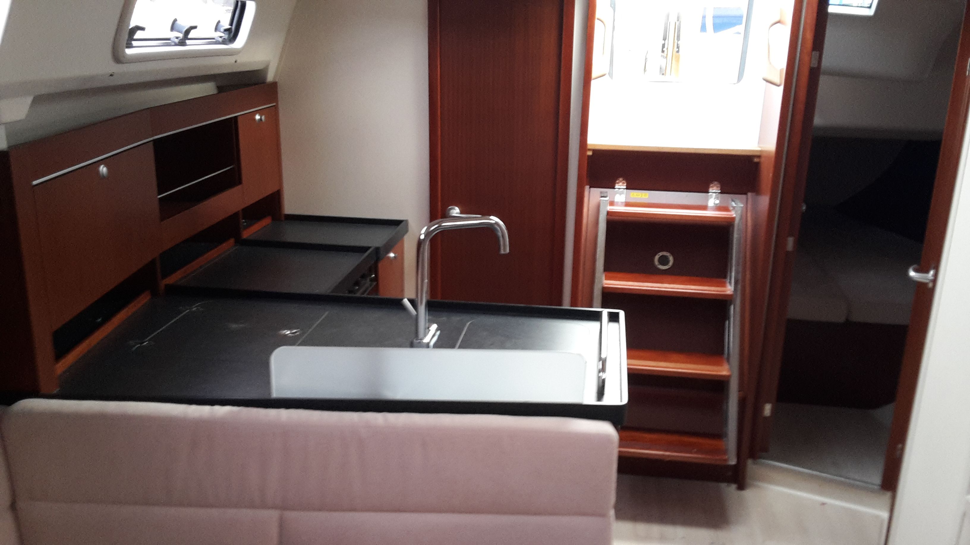 Hanse 385