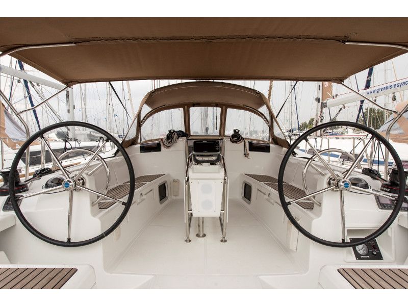 Sun Odyssey 439