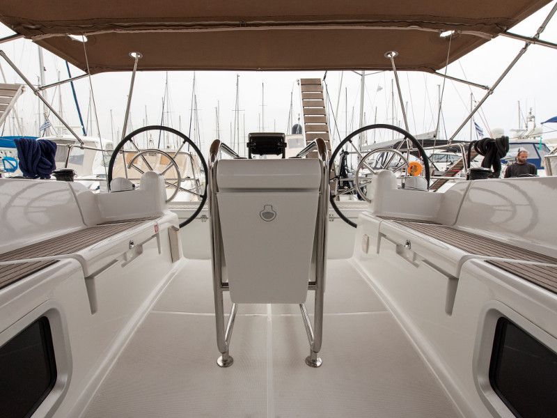 Sun Odyssey 439