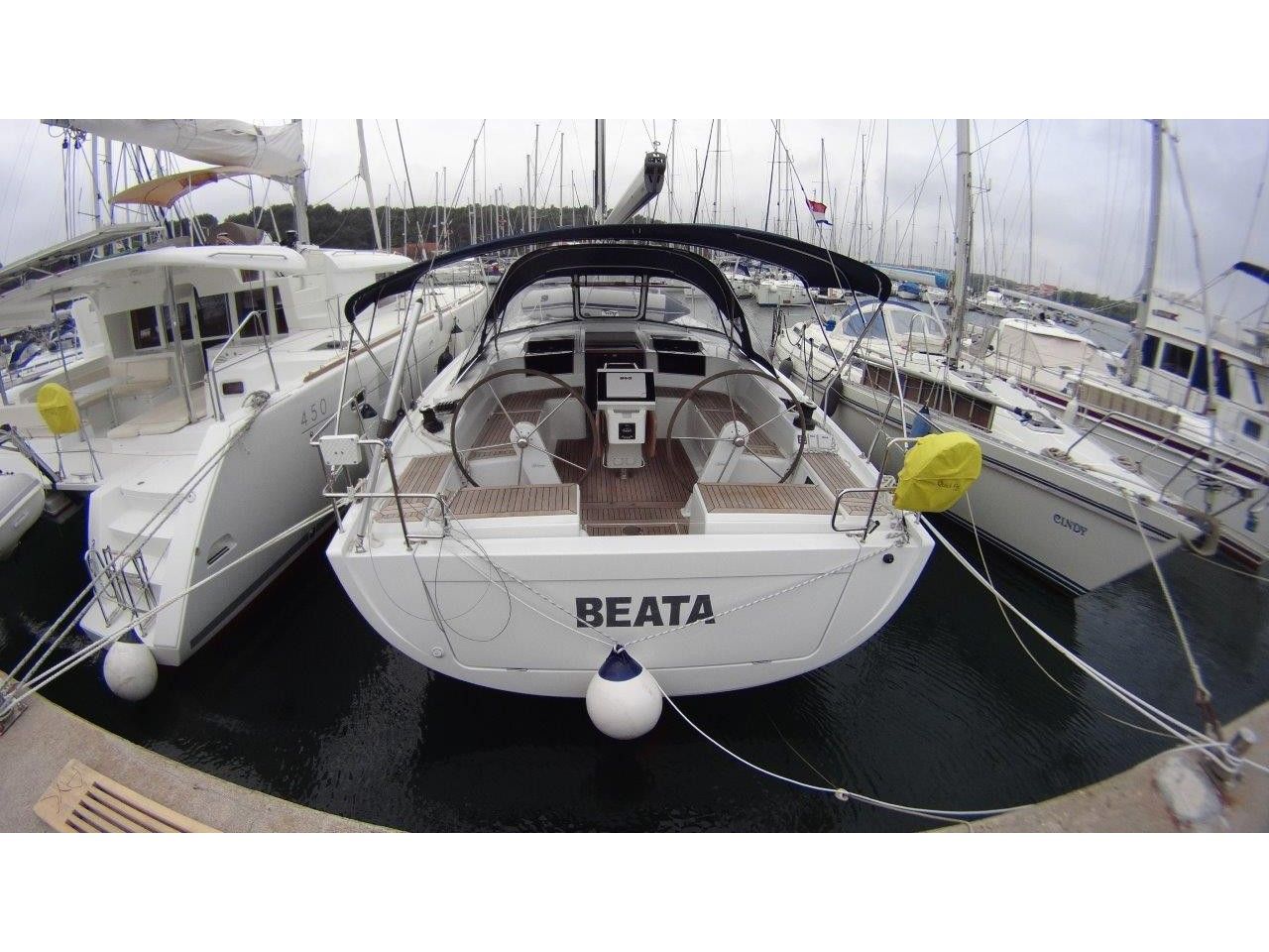 Salona 45