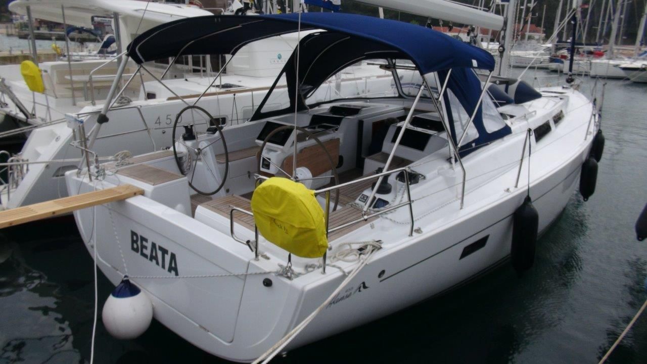 Salona 45