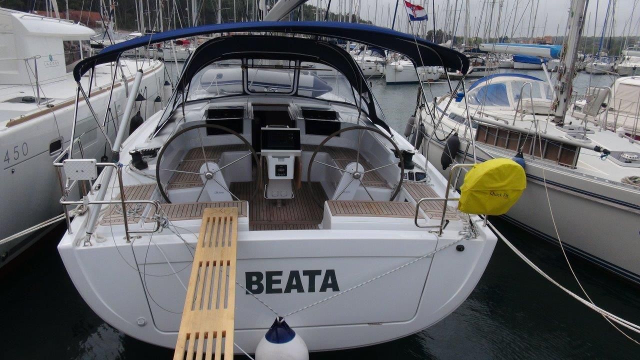 Salona 45