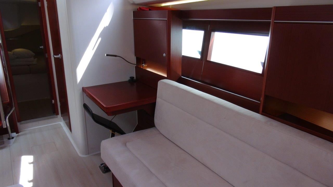 Salona 45
