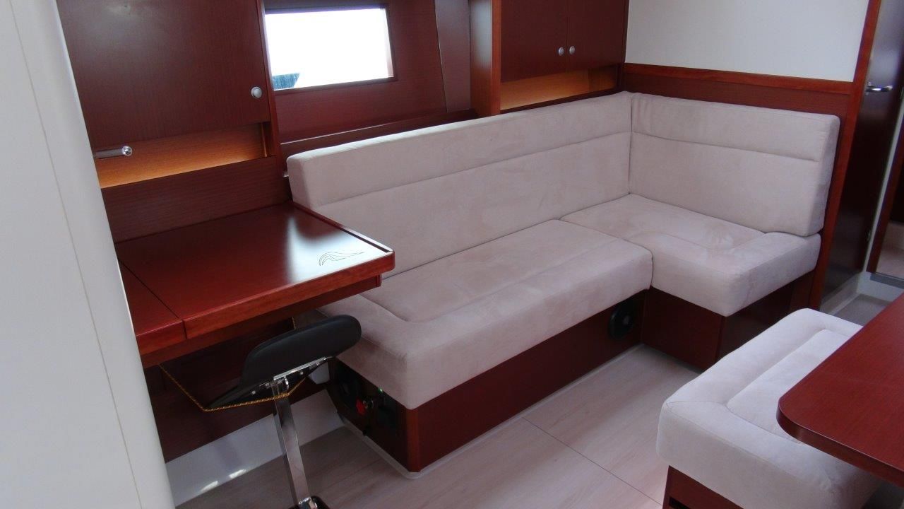 Salona 45