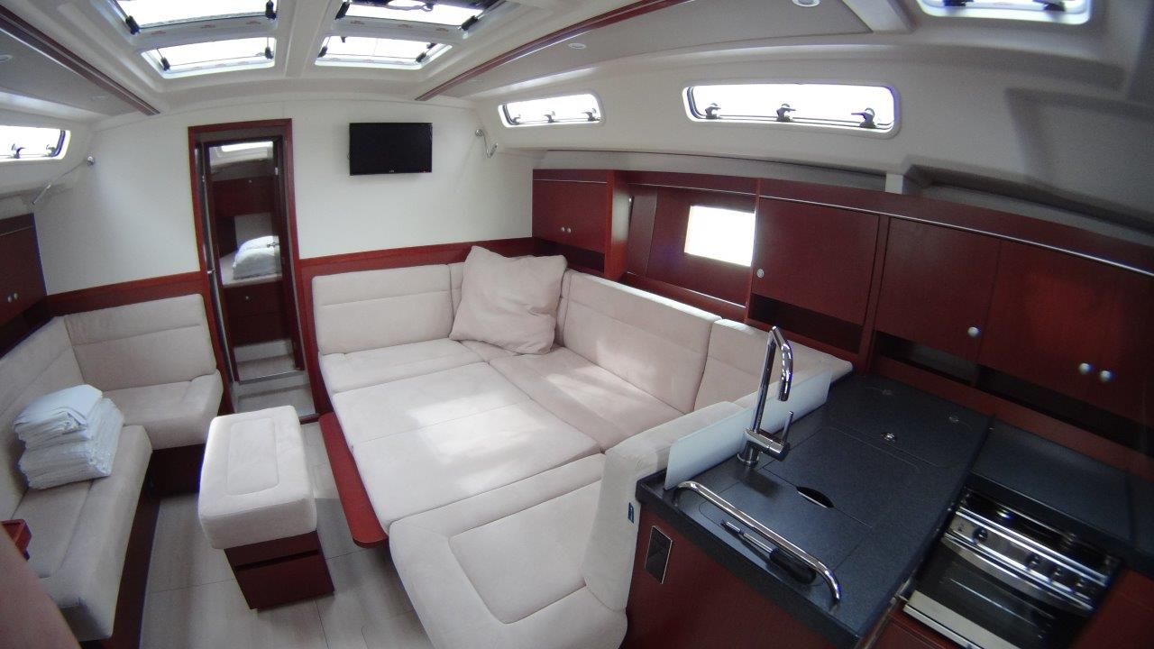 Salona 45