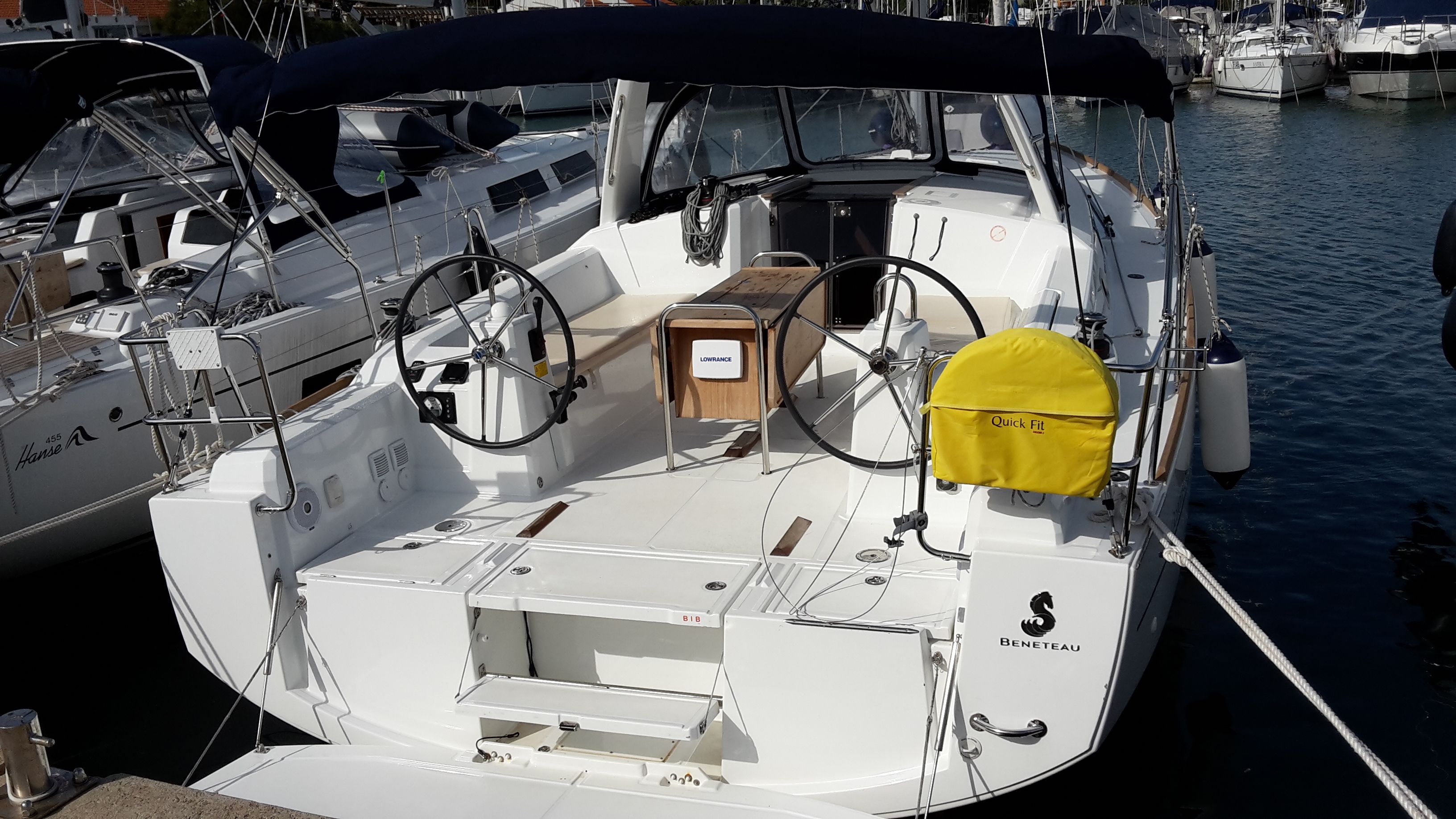 Oceanis 38