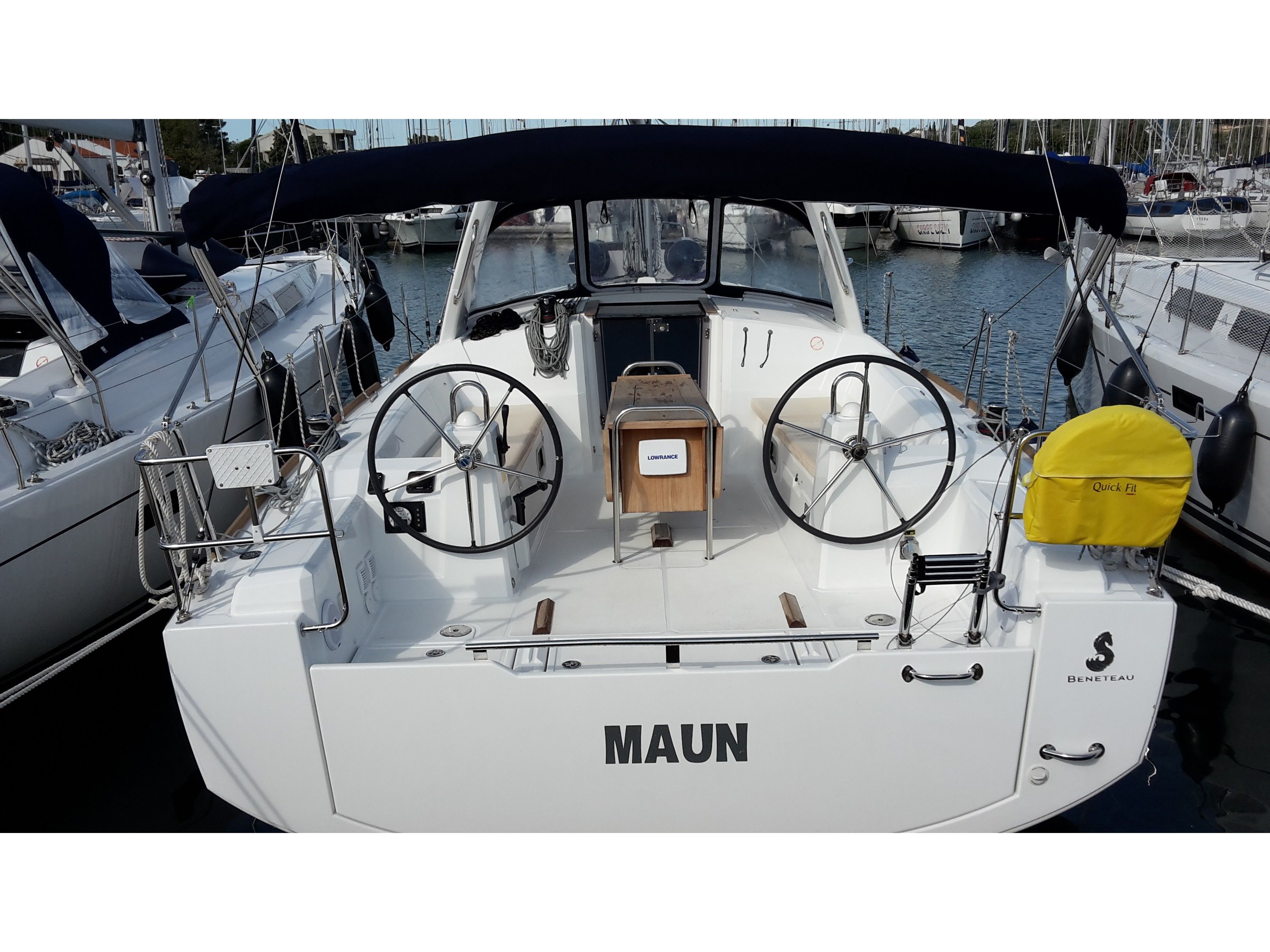 Oceanis 38
