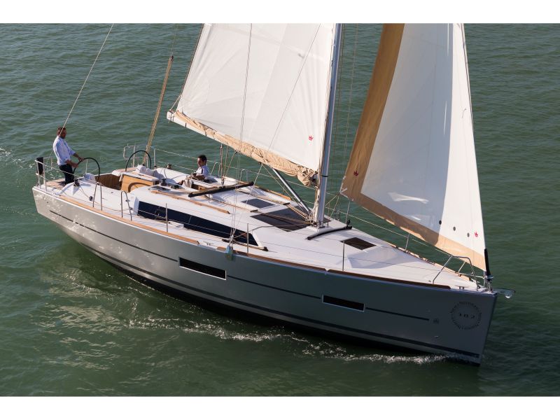 Dufour 382 Grand Large