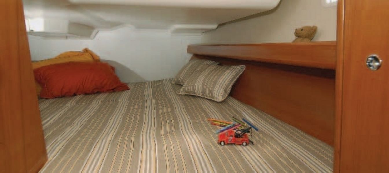 Oceanis Clipper 373