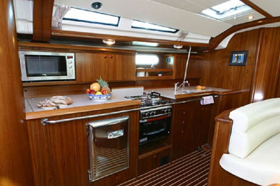 Sun Odyssey 49
