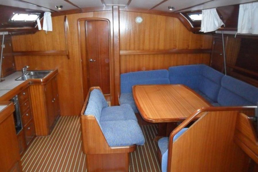 Bavaria 47
