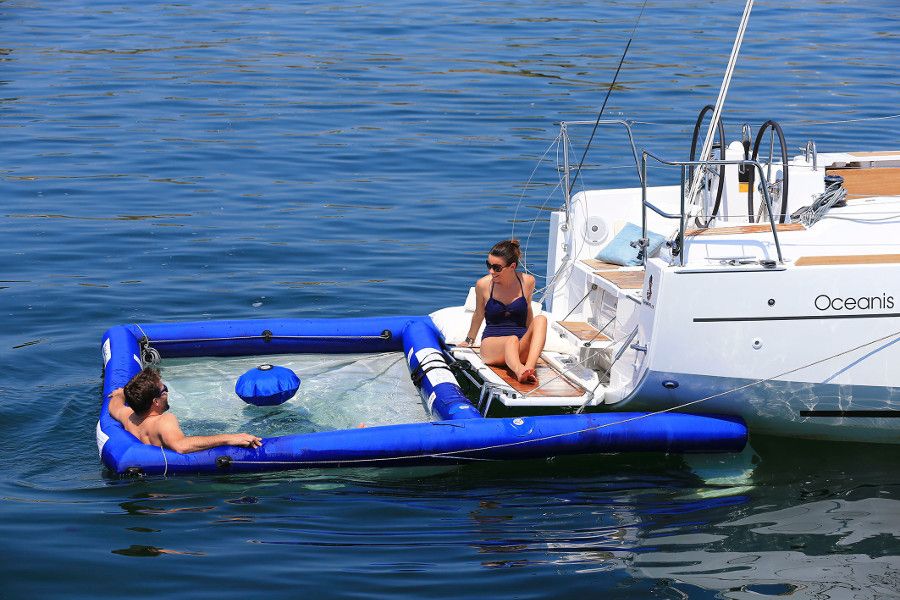 Oceanis 35