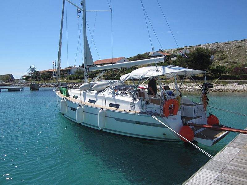 Bavaria Cruiser 36 