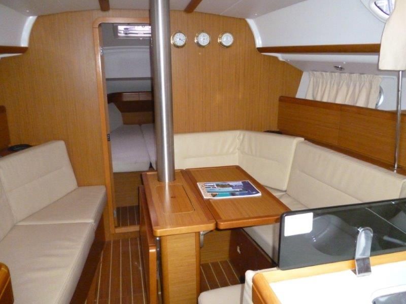 Sun Odyssey 36i