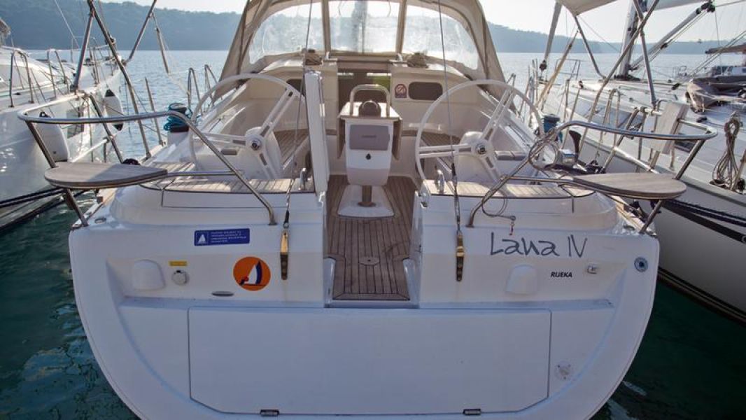 Elan 444 Impression
