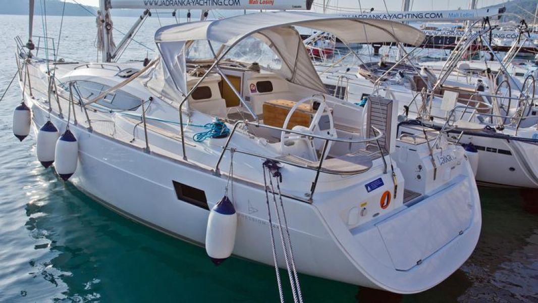 Elan 444 Impression