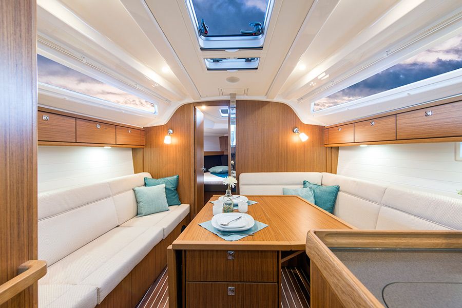 Bavaria Cruiser 37 - 3 cab