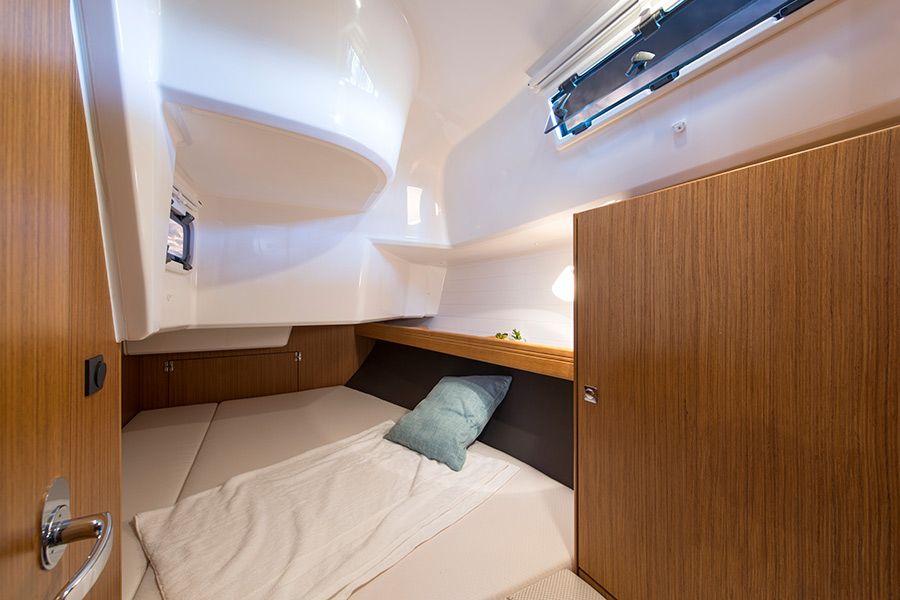 Bavaria Cruiser 37 - 3 cab