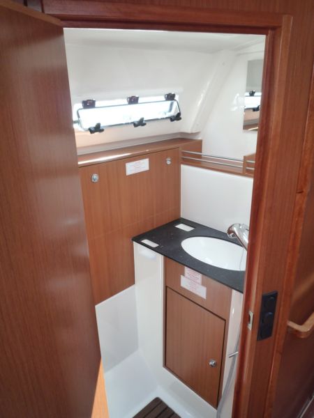 Bavaria Cruiser 36 