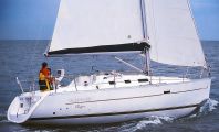 Oceanis 323