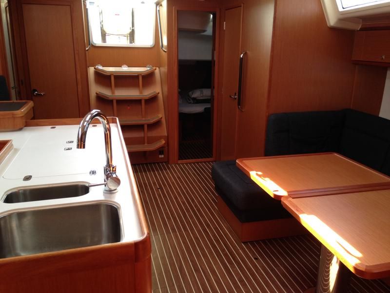 Bavaria 56 Cruiser - 5 + 1 cab
