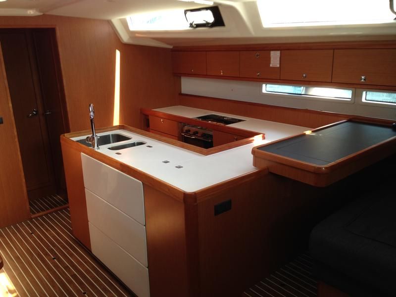 Bavaria 56 Cruiser - 5 + 1 cab