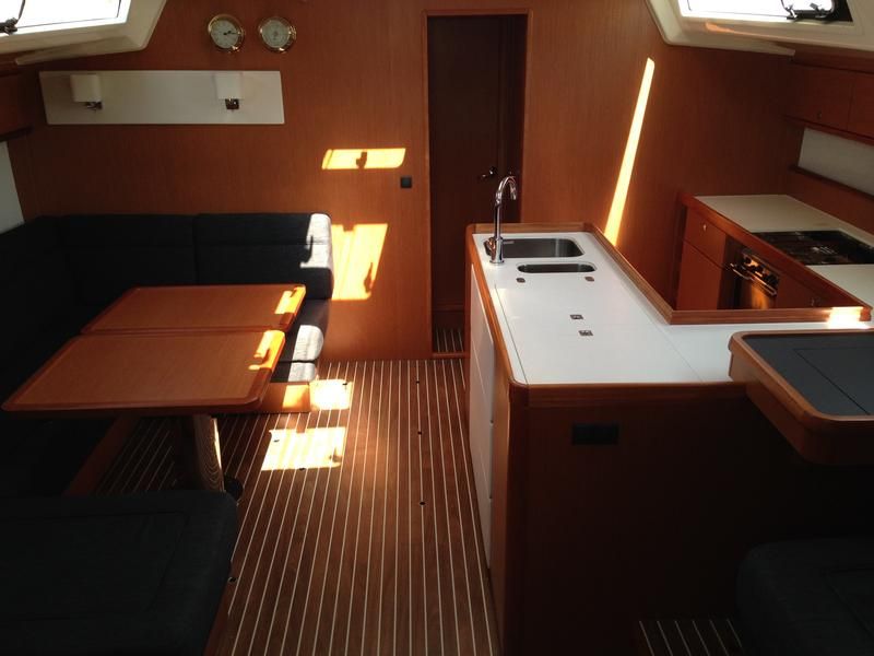 Bavaria 56 Cruiser - 5 + 1 cab