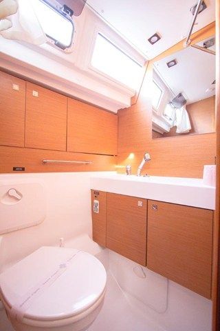 Sun Odyssey 469 