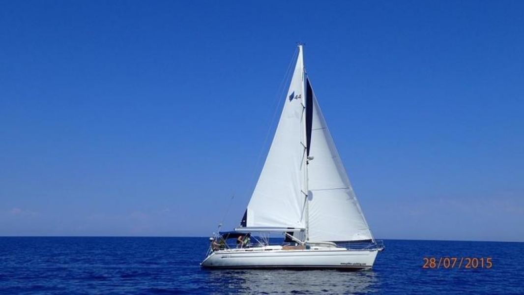 Bavaria 44