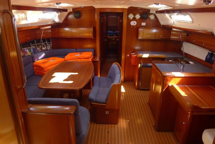 Bavaria 49