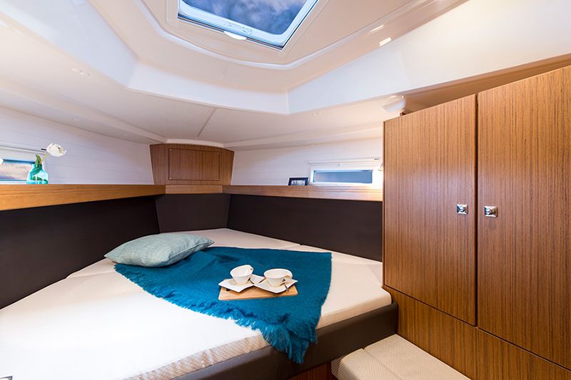 Bavaria Cruiser 37 - 3 cab