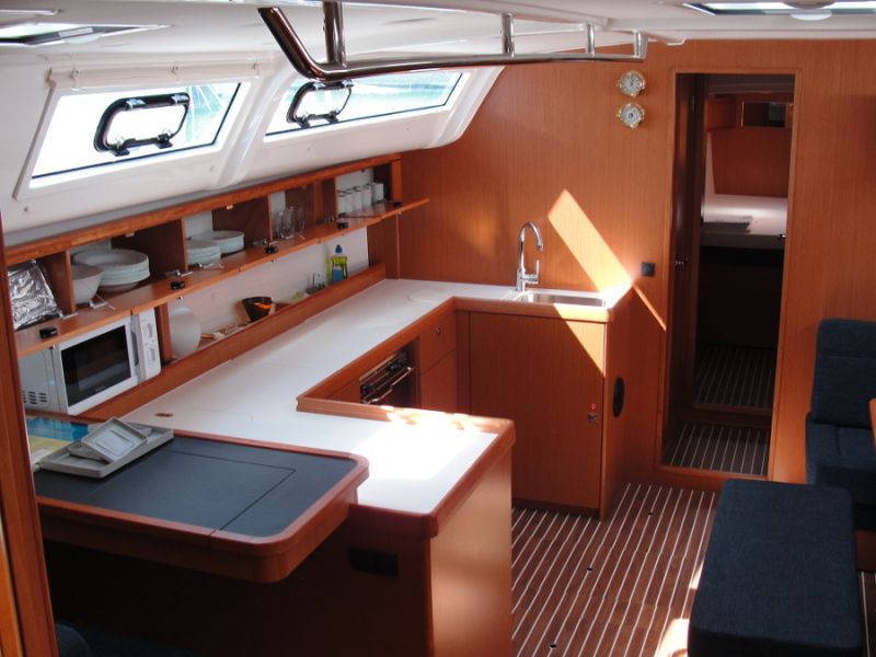 Bavaria Cruiser 51