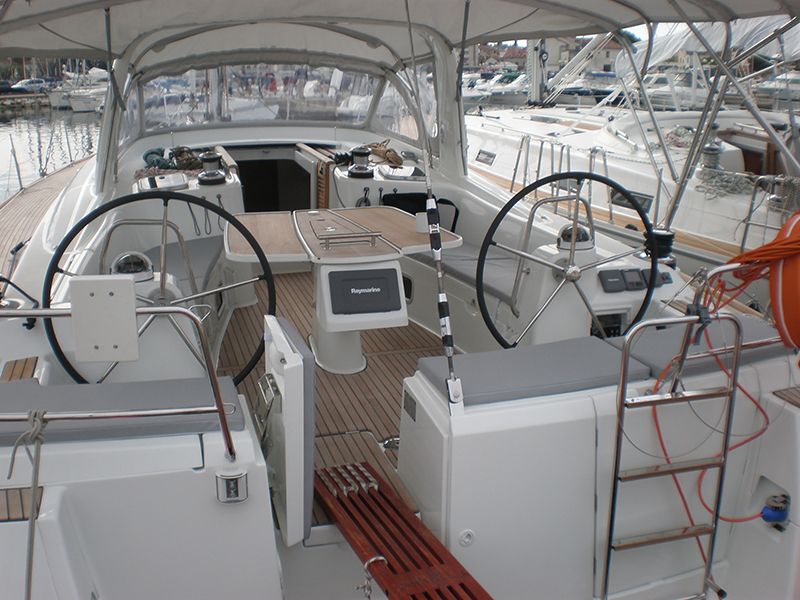Oceanis 50 Family - 6 cab